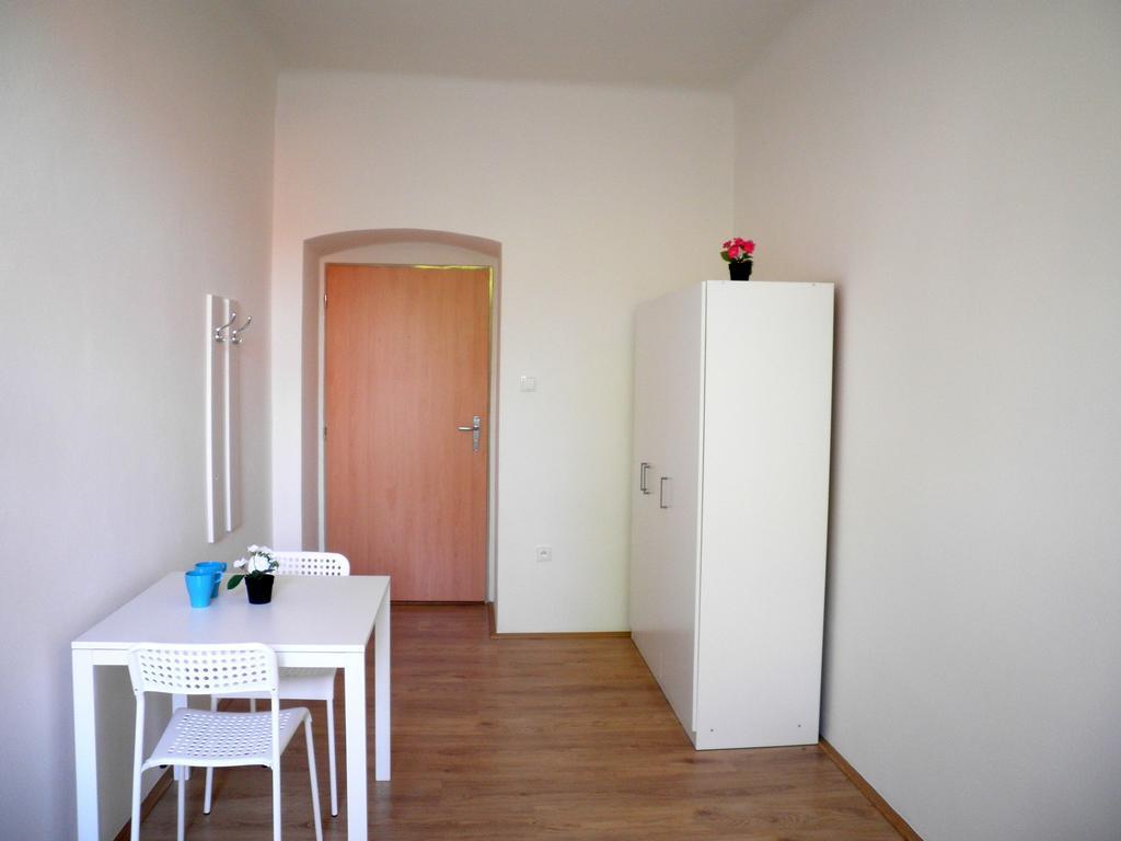 Centrum Ubytovani Břeclav Rom bilde
